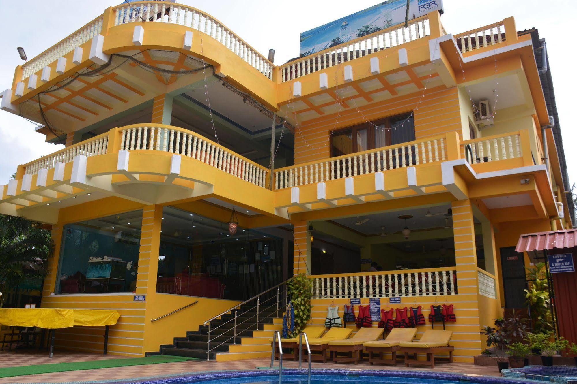 Rbr Suites Calangute Eksteriør bilde