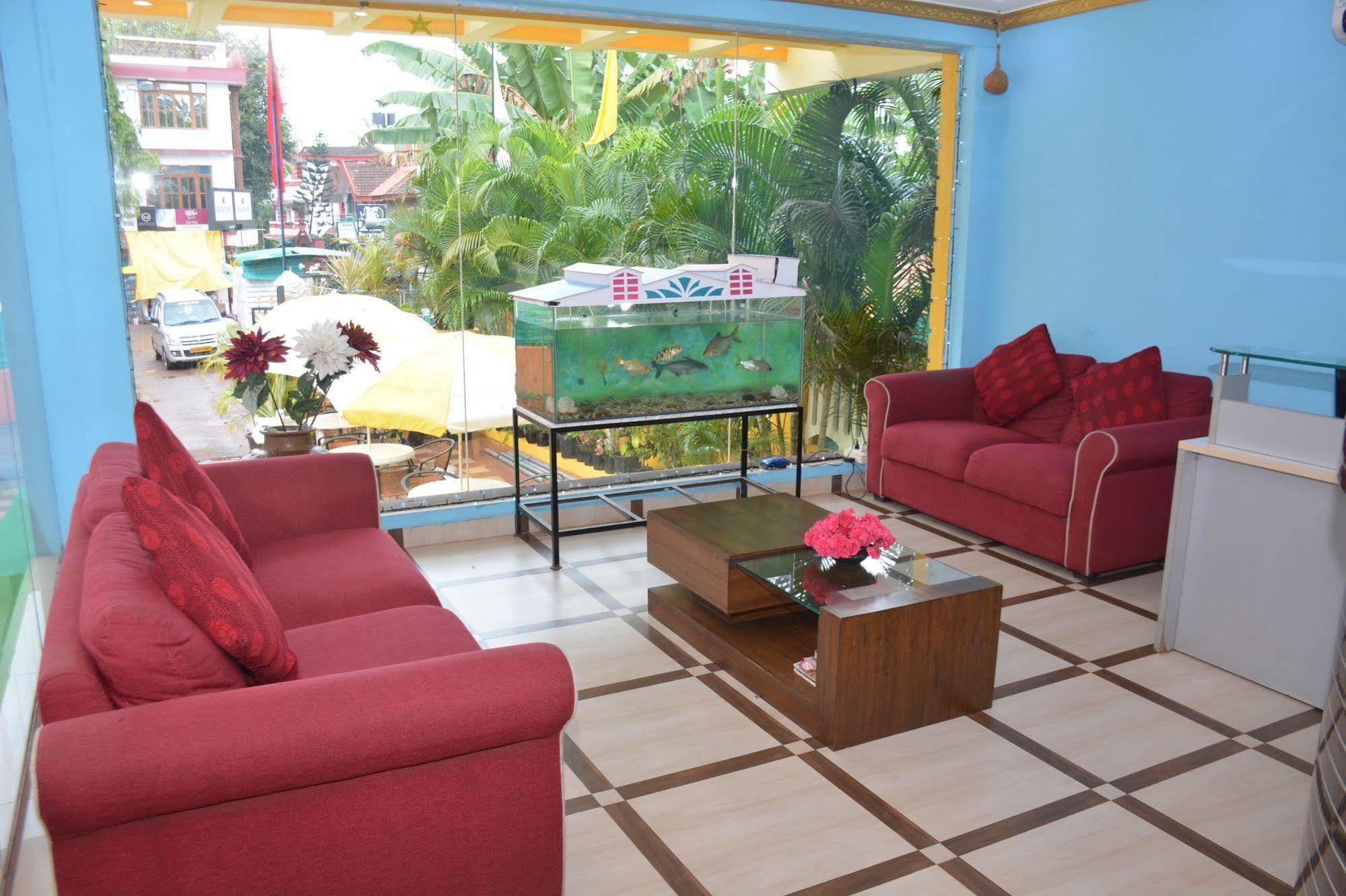 Rbr Suites Calangute Eksteriør bilde